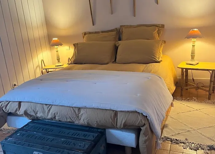 La Parenthese Perchee - Chambre D'Hotes Apartment Courgeon